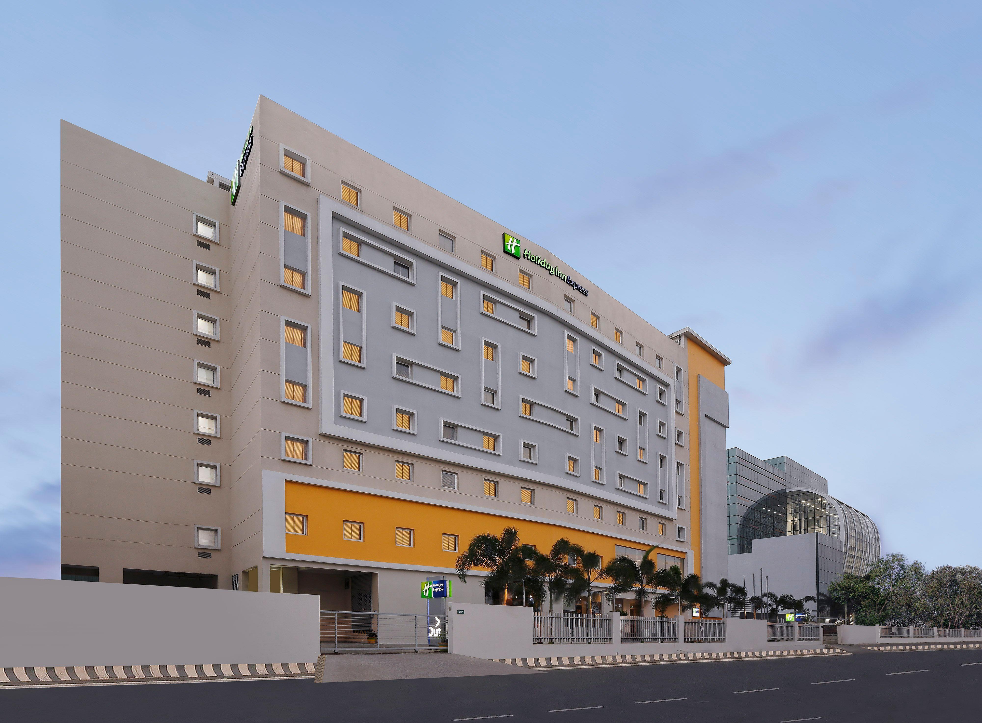 Holiday Inn Express Chennai Omr Thoraipakkam, An Ihg Hotel Buitenkant foto